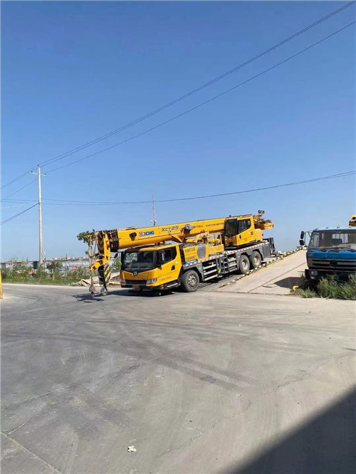 新华区吊车作业时，可能会产生哪些额外收费项目？