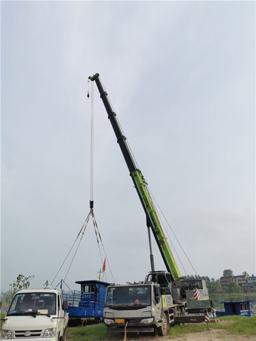 新华区桥梁建设吊装案例