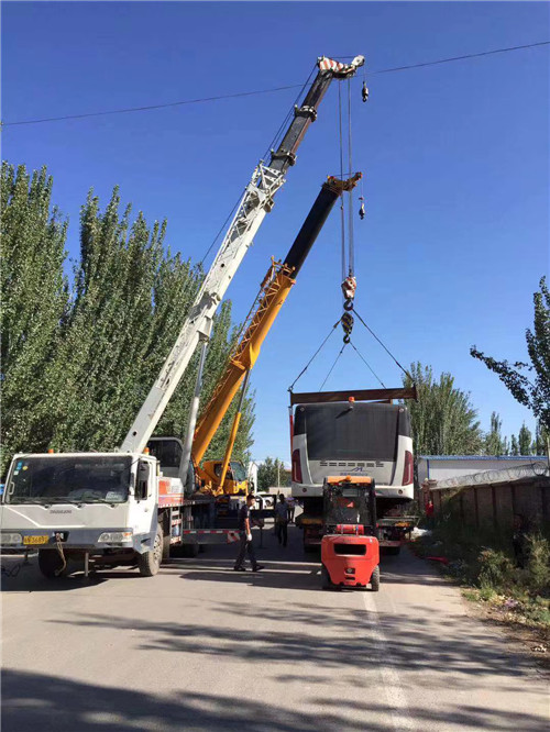 新华区港口集装箱搬运案例